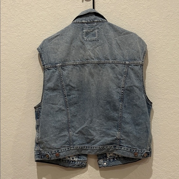 American Eagle Outfitters Denim Vest - Picture 7 of 9